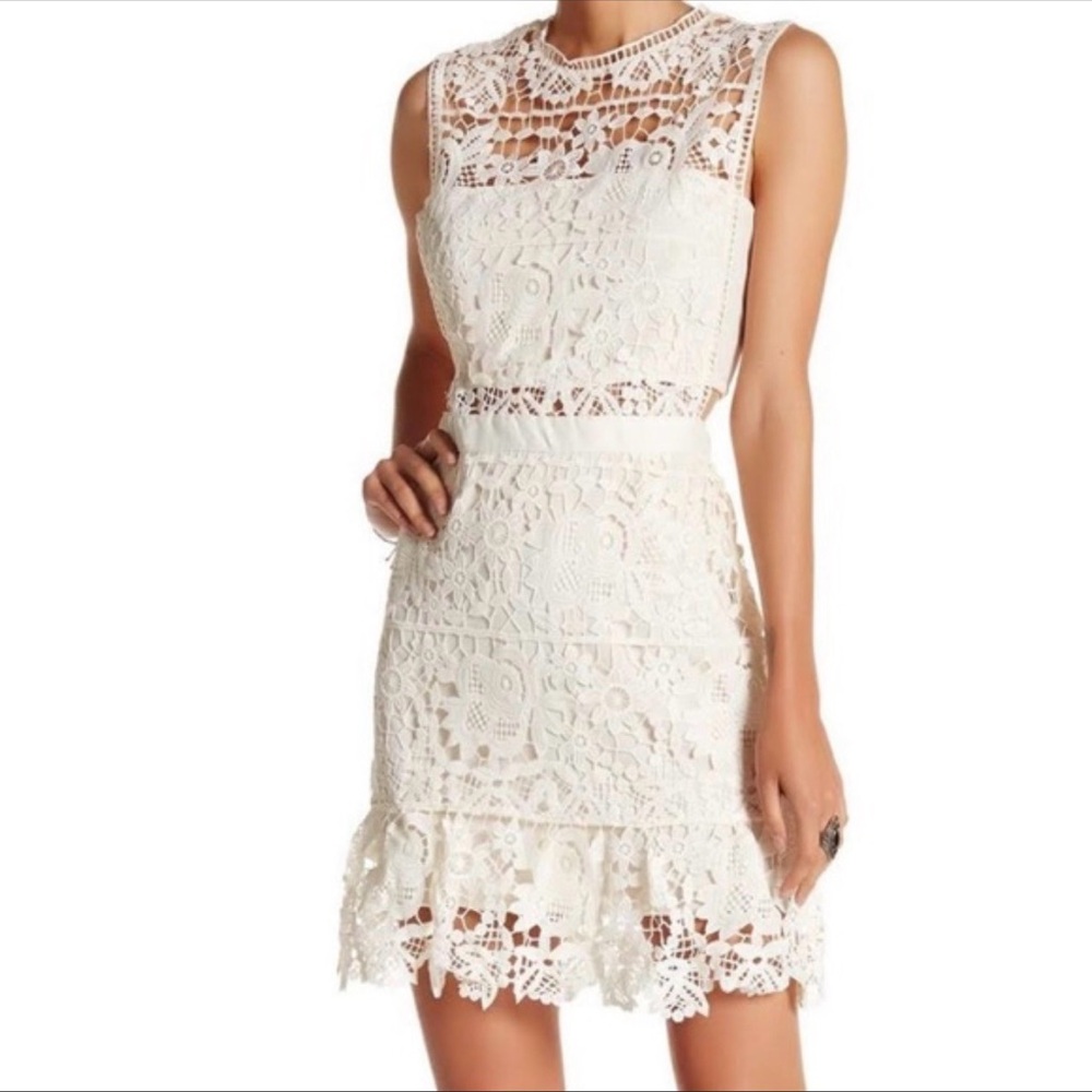 NWT Romeo + Juliet Couture Ivory Lace Cut Out Mini Dress Sz S